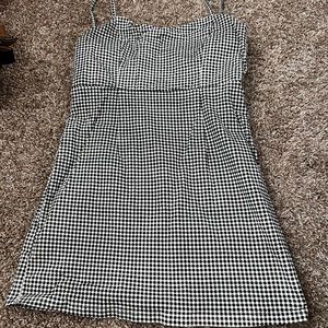 Gingham dress. Size large